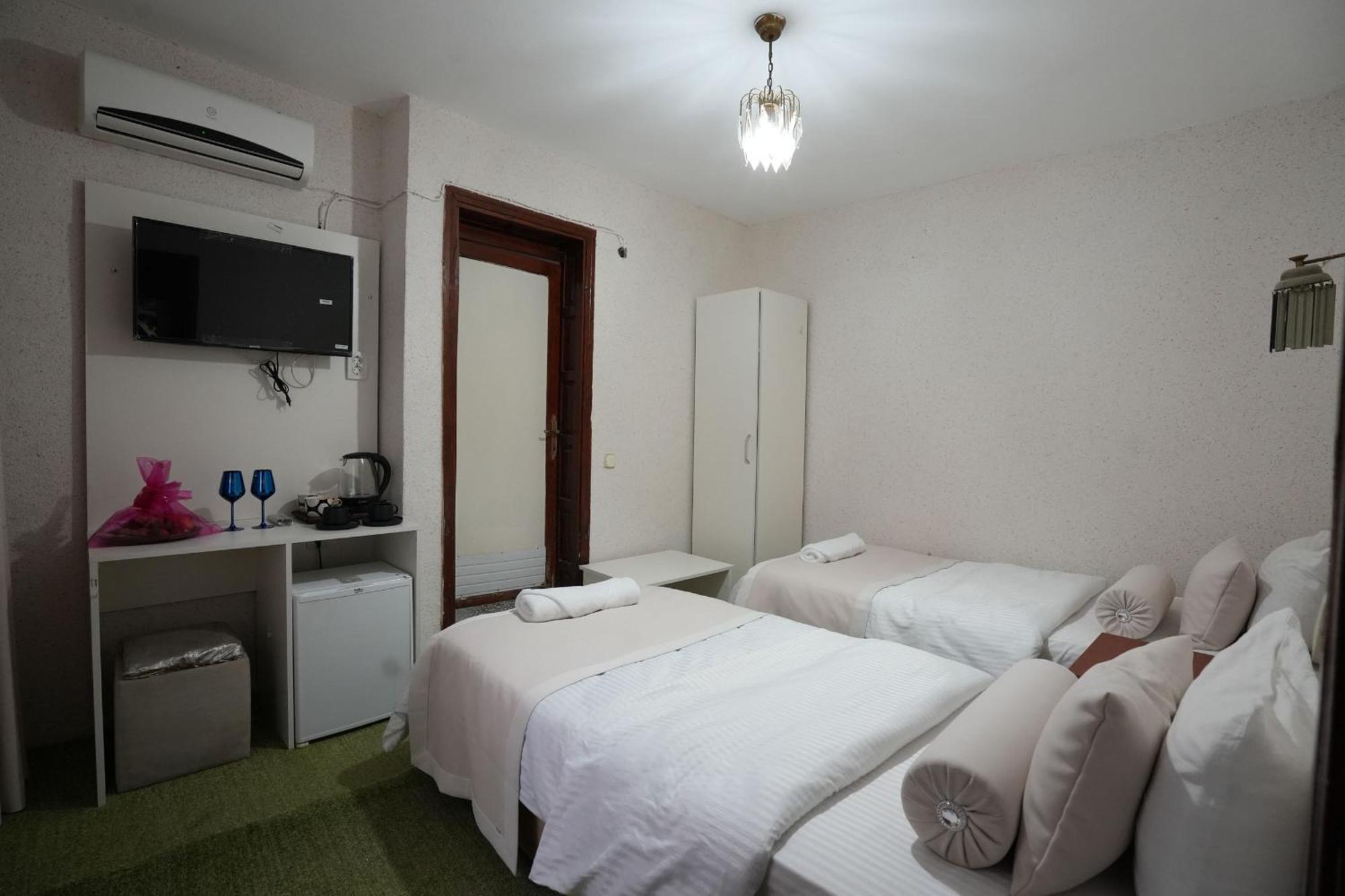 פמוקלה Ozenturku Hotel מראה חיצוני תמונה