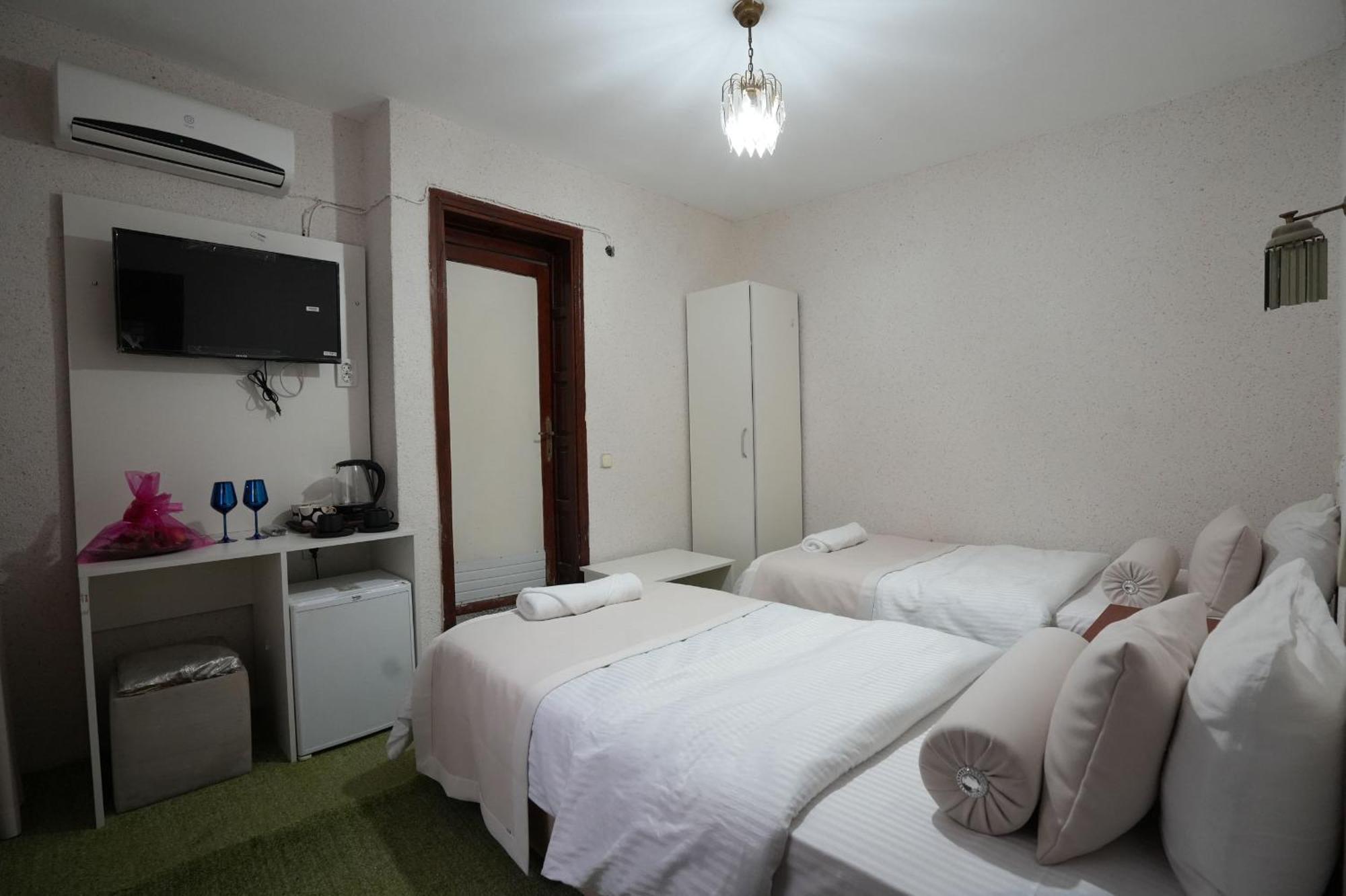פמוקלה Ozenturku Hotel מראה חיצוני תמונה