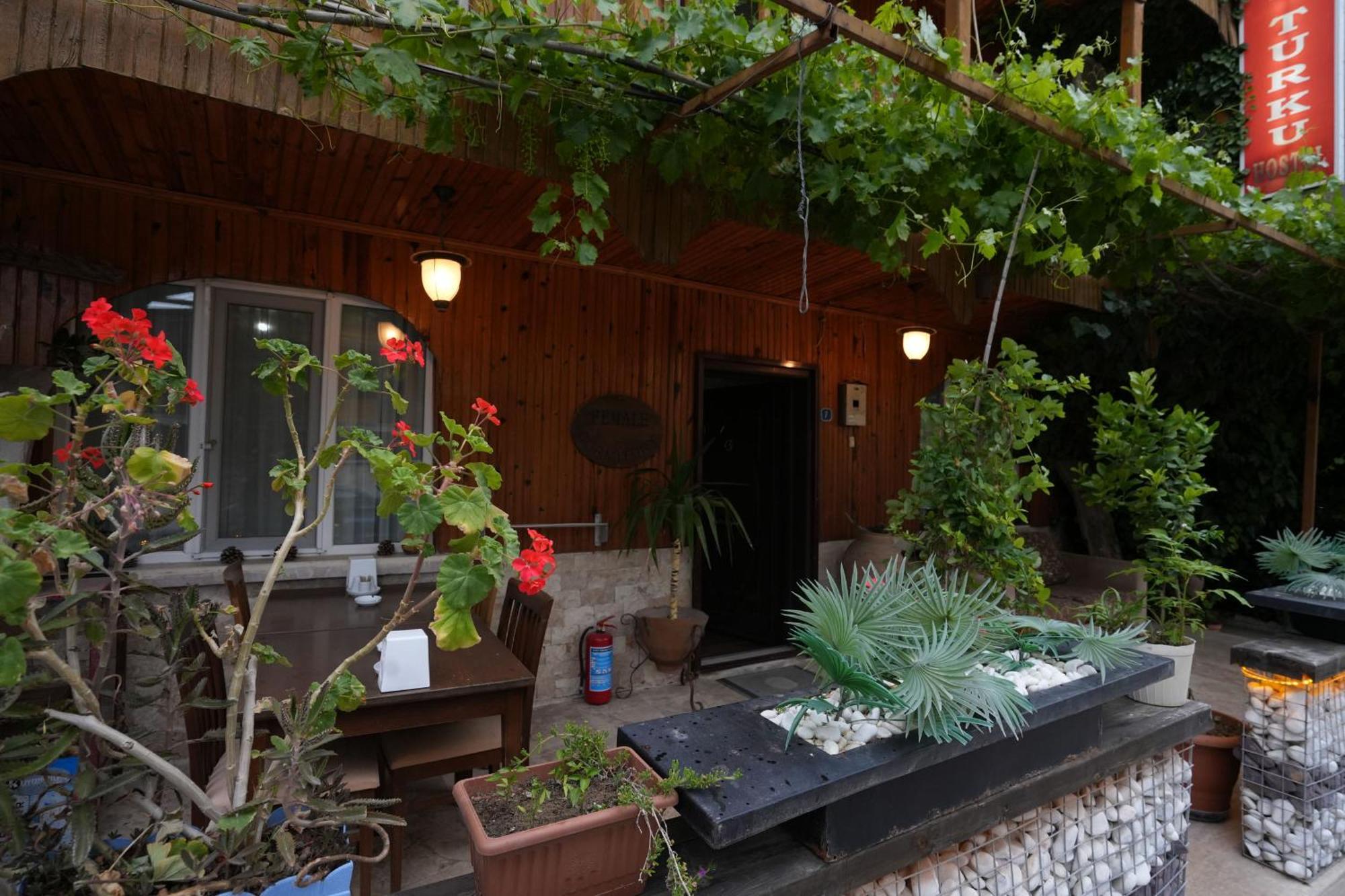 פמוקלה Ozenturku Hotel מראה חיצוני תמונה