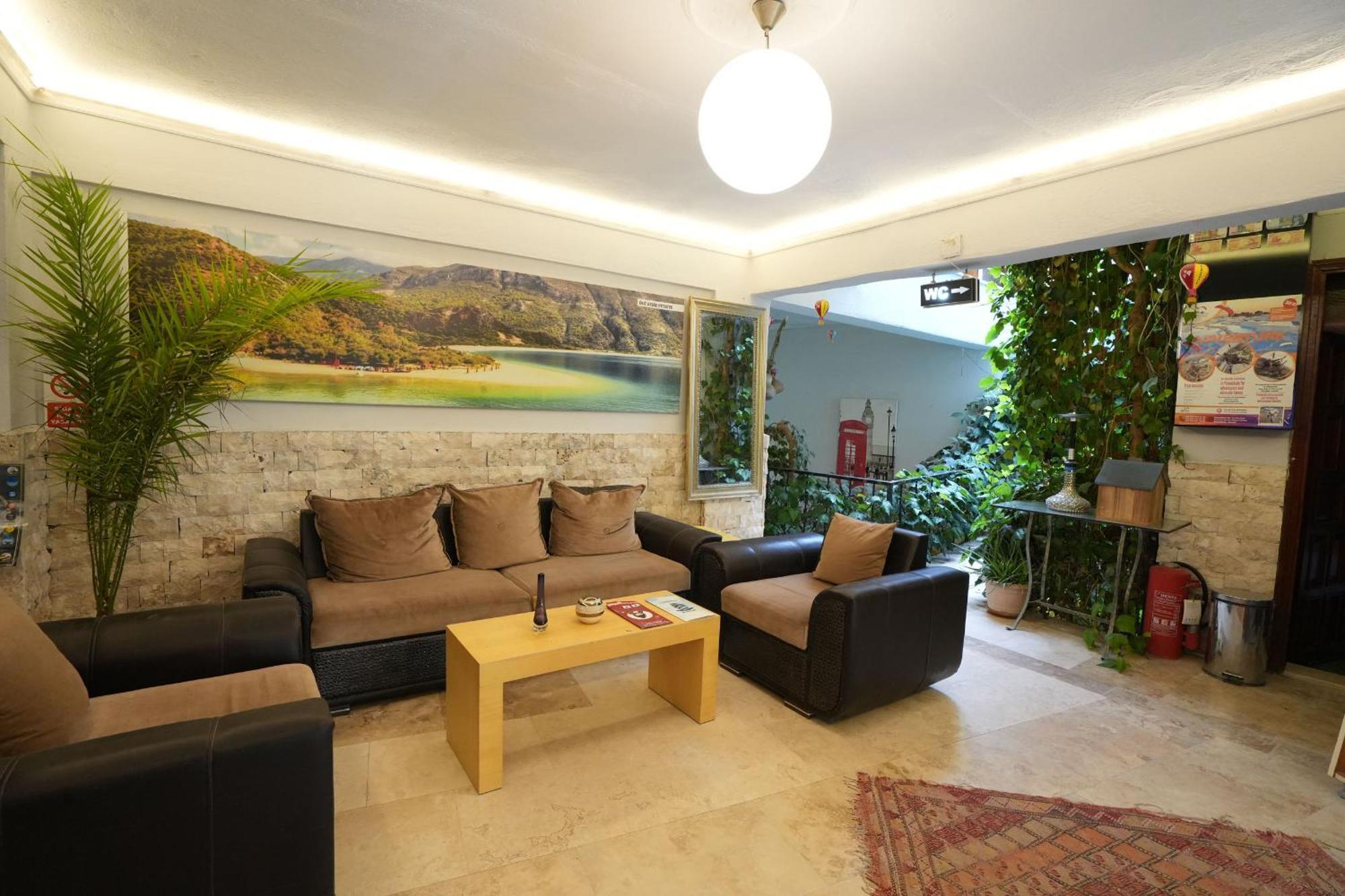פמוקלה Ozenturku Hotel מראה חיצוני תמונה